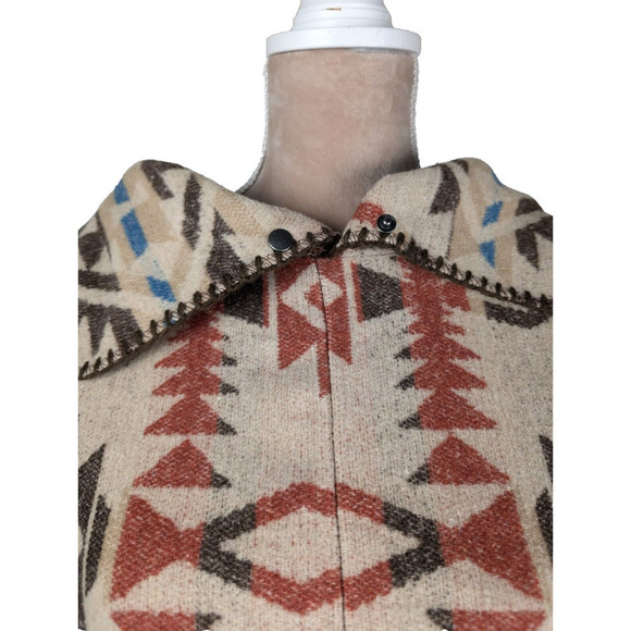 Bohemian Southwestern Aztec Tribal Style Fringe Poncho One Size - Picture 4 of 8